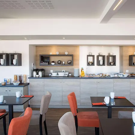 Litteraire Alexandre Vialatte, Bw Signature Collection Otel