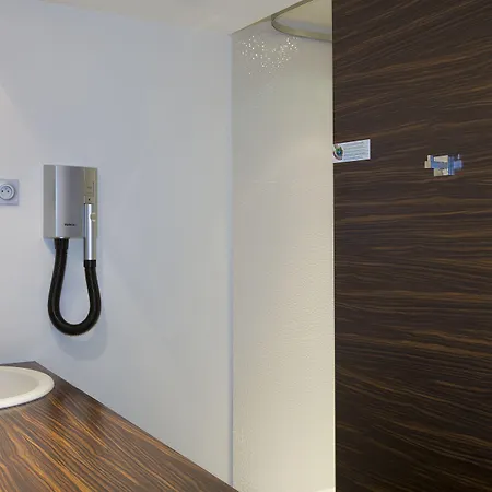 Litteraire Alexandre Vialatte, Bw Signature Collection Hotel