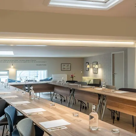 Hotel Litteraire Alexandre Vialatte, Bw Signature Collection