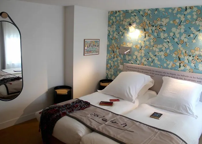 Litteraire Alexandre Vialatte, Bw Signature Collection Hotel