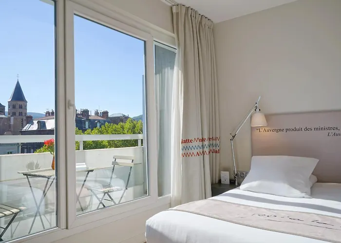 Hotel Litteraire Alexandre Vialatte, Bw Signature Collection