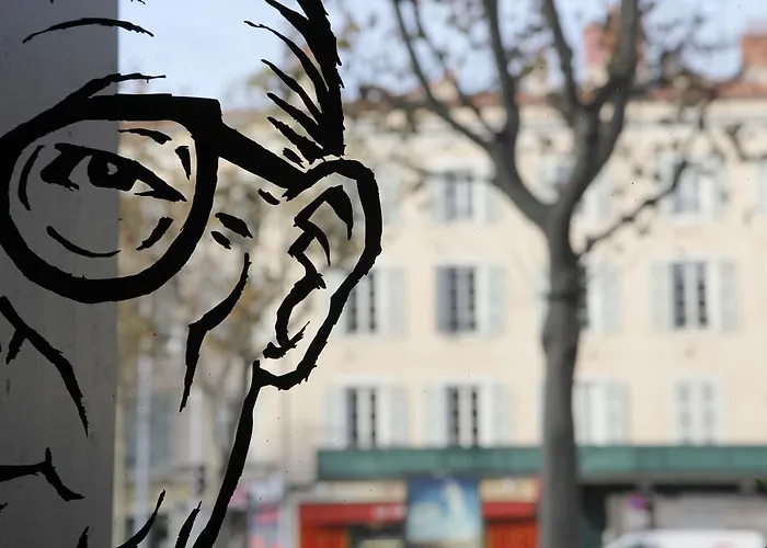 Litteraire Alexandre Vialatte, Bw Signature Collection Hotel